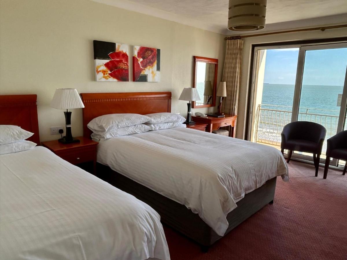 Regent Court - Seafront, Sandown - Free Car Ferry For Bookings Of 3 Or More Nights, Subject To Availability Exteriér fotografie