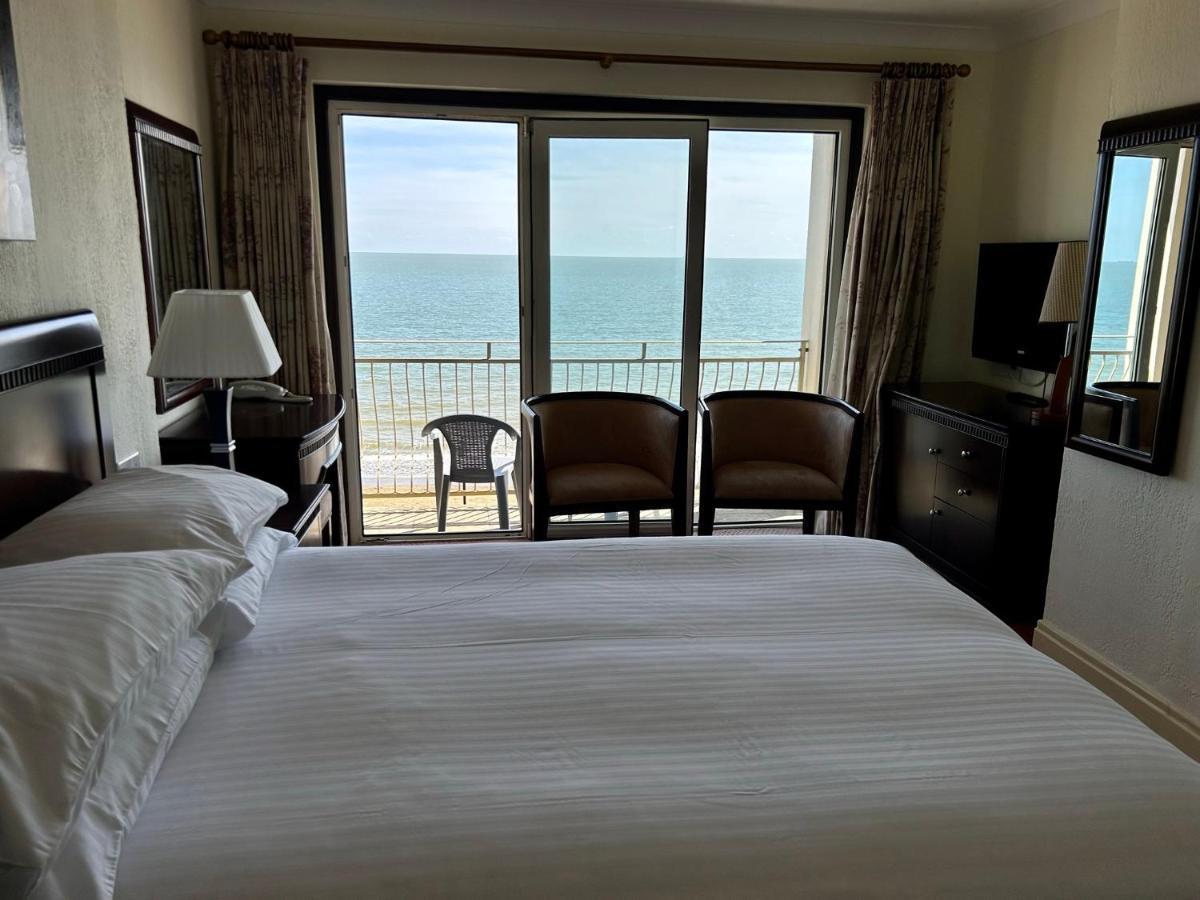 Regent Court - Seafront, Sandown - Free Car Ferry For Bookings Of 3 Or More Nights, Subject To Availability Exteriér fotografie