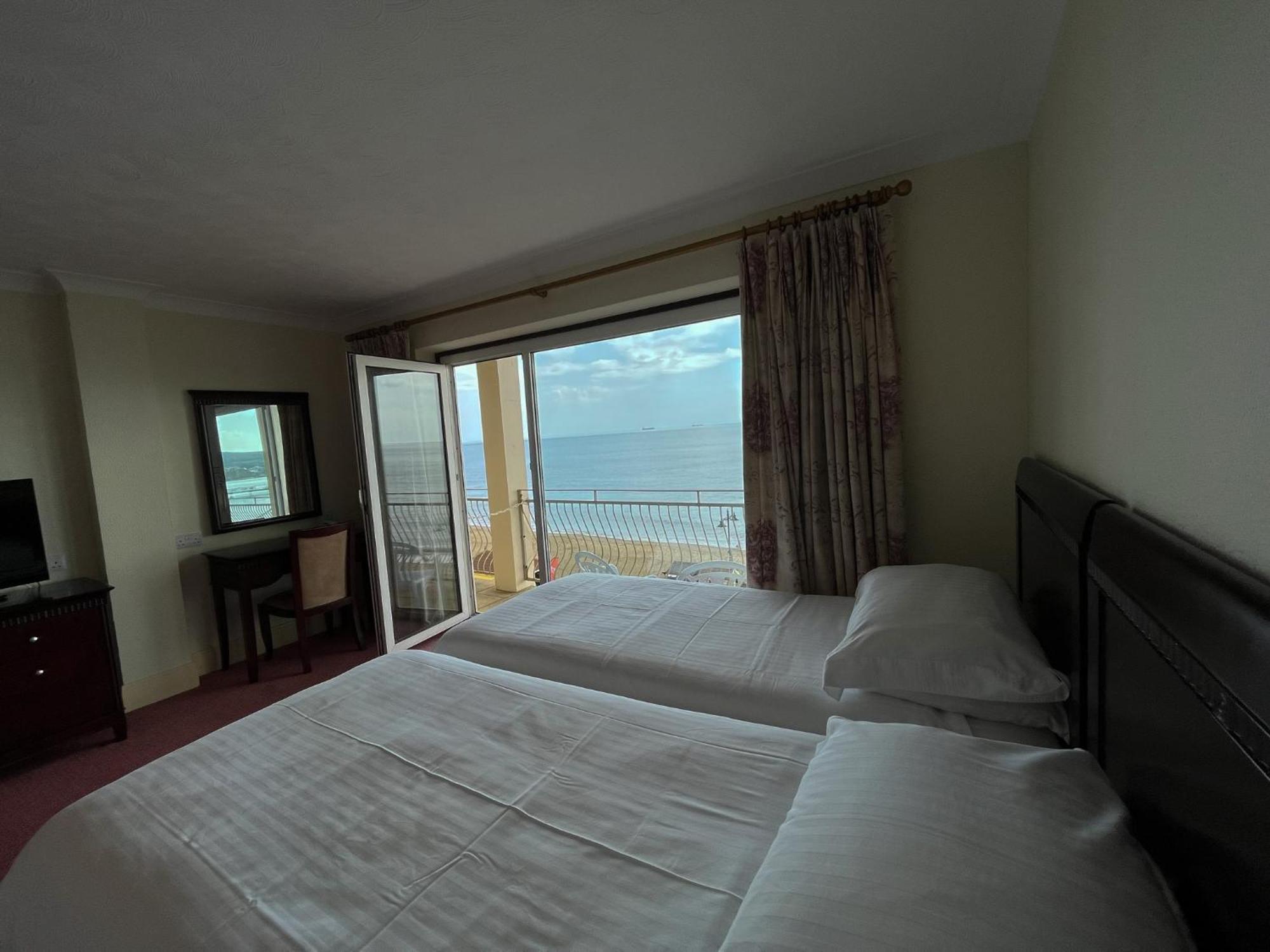Regent Court - Seafront, Sandown - Free Car Ferry For Bookings Of 3 Or More Nights, Subject To Availability Pokoj fotografie