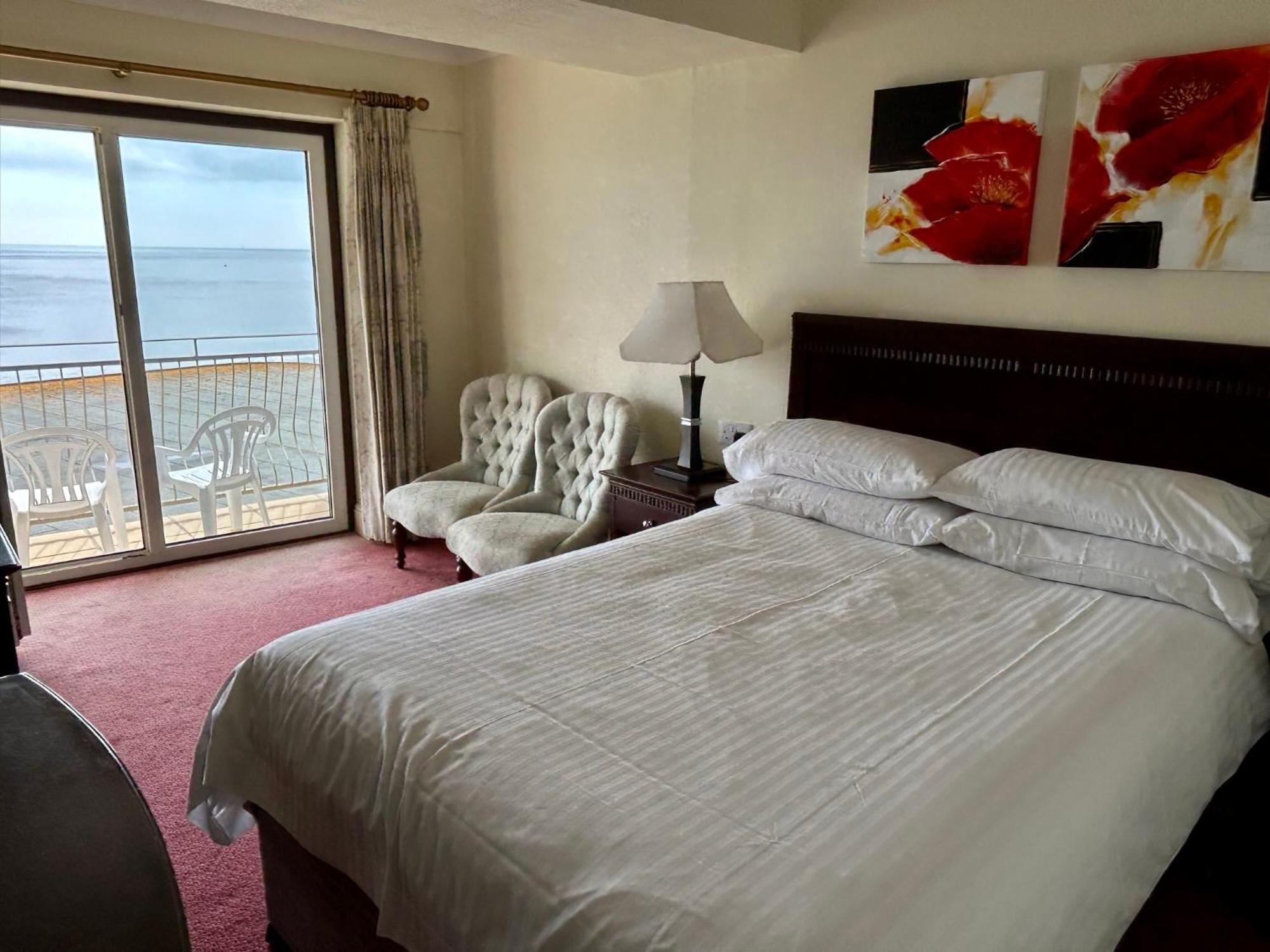 Regent Court - Seafront, Sandown - Free Car Ferry For Bookings Of 3 Or More Nights, Subject To Availability Exteriér fotografie