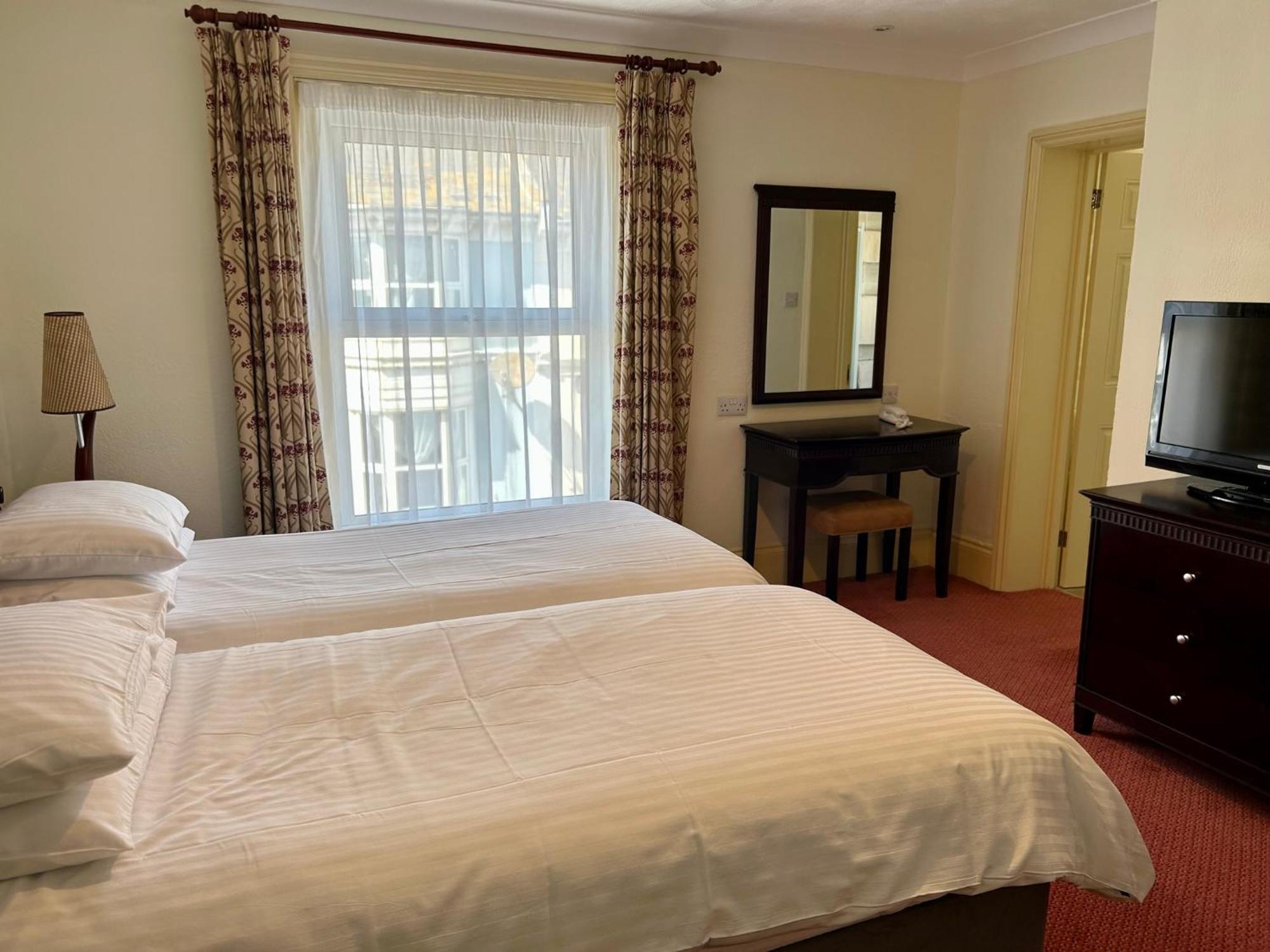 Regent Court - Seafront, Sandown - Free Car Ferry For Bookings Of 3 Or More Nights, Subject To Availability Pokoj fotografie